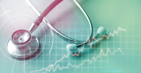 A stethoscope and a line graph